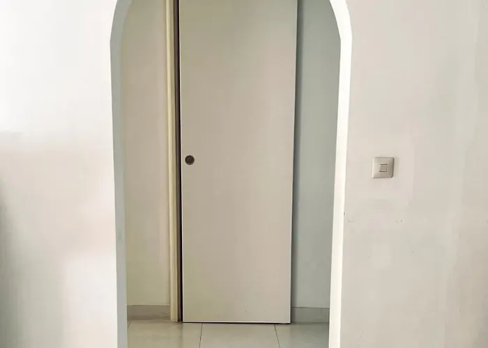 Alexia Atolon 1st Floor Stairs 2br Pool View 9 Min To Sea 5min To Town At1833 Lägenhet *