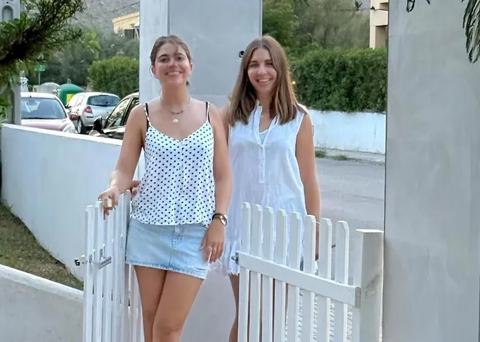 Alexia Atolon 1st Floor Stairs 2br Pool View 9 Min To Sea 5min To Town At1833 * Port de Pollenca