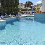 Апартаменты Alexia Atolon 1st Floor Stairs 2br Pool View 9 Min To Sea 5min To Town At1833